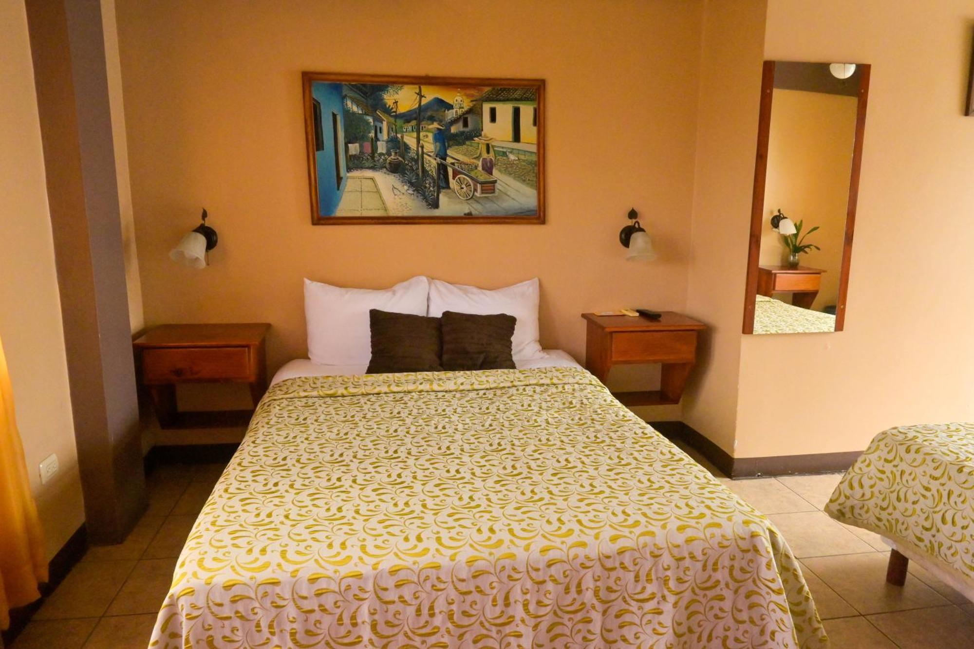 Hotel Las Colinas La Fortuna Екстериор снимка